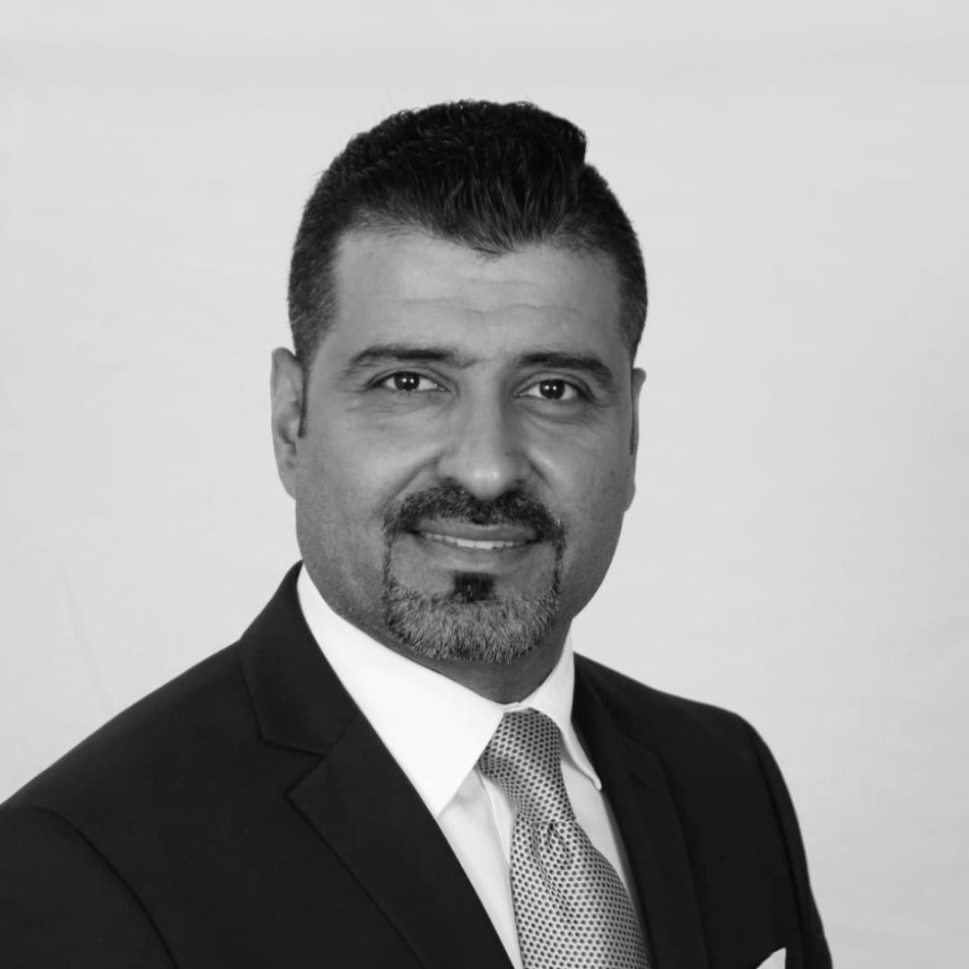 Saif Majeed وسيط تأمين عراقي في تورنتو