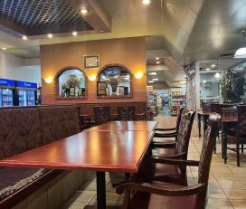 Al Salam Bakery & Restaurant مطعم في إدمونتون