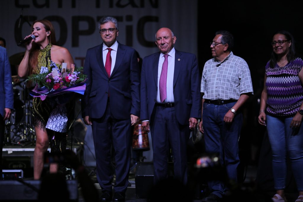 بالإضافة إلى مواهب شابة ووجوه صاعدة سيكون لها حضور بارز هذا العام.