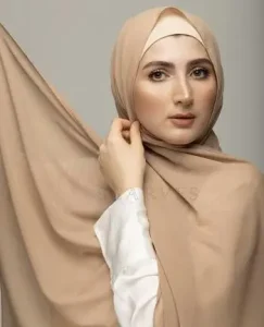 لجين زوالغينا
