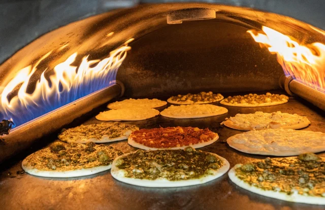 Al’deewan (Manak’eesh) Bakery